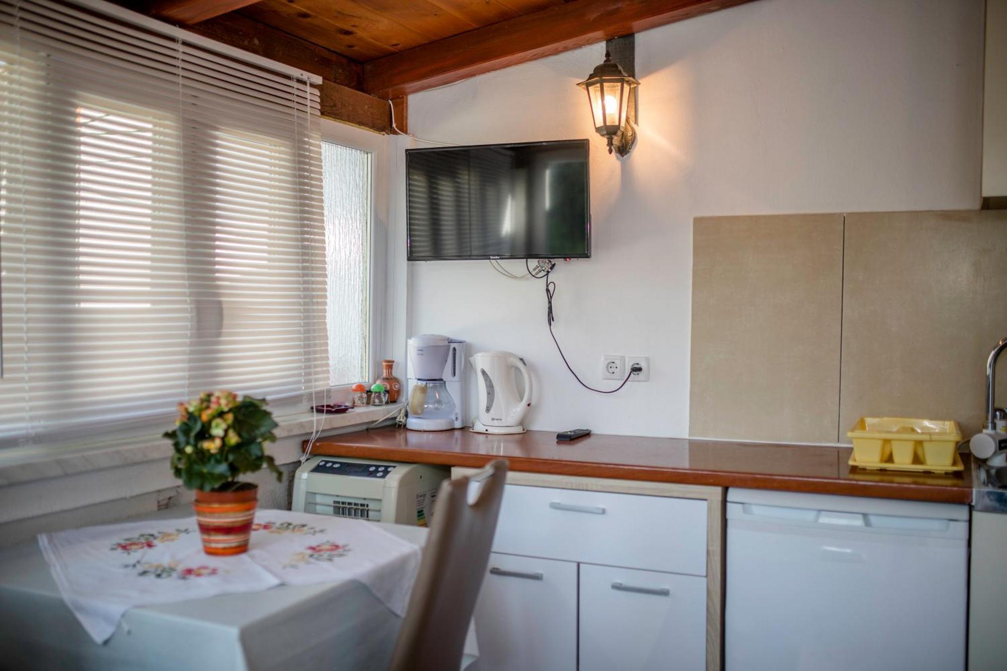 Kazo Apartment Раб Екстериор снимка